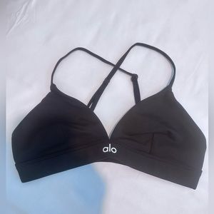 Alo yoga matching leggings and bra top set